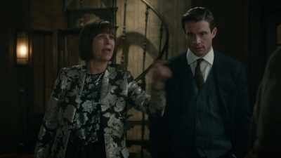 - I deserve to wring you neck - Frankie Drake Mysteries