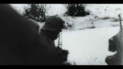 Despite the heavy snow - World War II: From the Frontlines