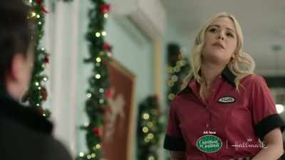 I did. But she had
a Lady Macbeth vibe. - Noel Next Door