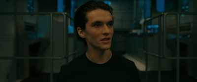 I did it because I saw
the alien in him. - Voyagers