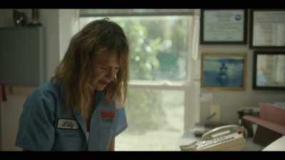 - I did not know that.
- Yeah, she took everything but the truck. - Painkiller