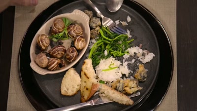 I did too much here,
but certainly a delicious dish. - Cook at all Costs