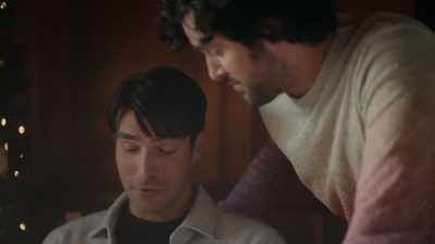 - I didn't ask for it. - Dashing in December
