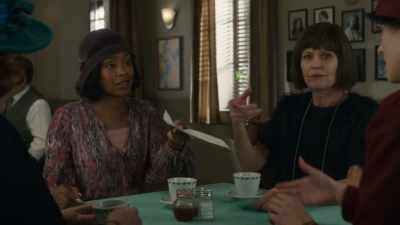 - I didn't believe it at first, - Frankie Drake Mysteries