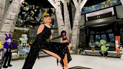 I didn't believe I cared
about the waitress - We Met in Virtual Reality