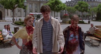 I didn't choose to become a werewolf - An American Werewolf in Paris