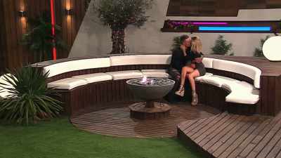 I didn't expect
to come into Love Island - Love Island