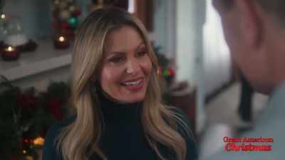 - I didn't forget my name.
- Well... - My Christmas Hero