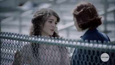 I didn't get into
the Sonata Club, - Death of a Cheerleader