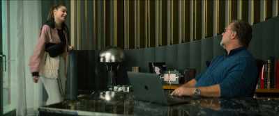 I didn't hear one step.
What are you doing? - Poker Face