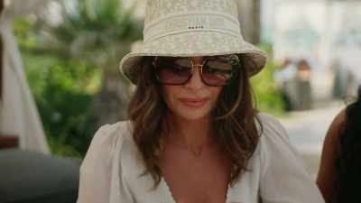 I didn't know
about your dad, - The Real Housewives of Dubai
