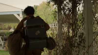 I didn't know
what to do, - The Walking Dead: World Beyond