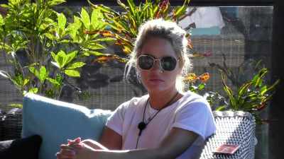 >> I DIDN'T KNOW YOU COULD HEAR
THAT EASILY. - Love Island