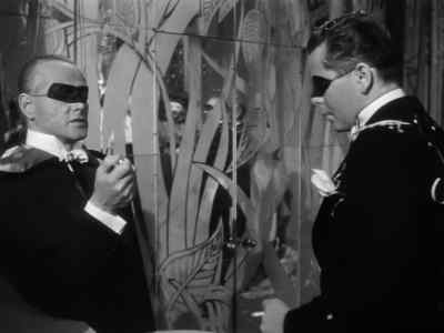 - I didn't even know you'd arrived.
- But obviously I did. - Gilda