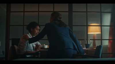 ‐I didn't mean it like that. No.
‐It was an enormous error - Y: The Last Man