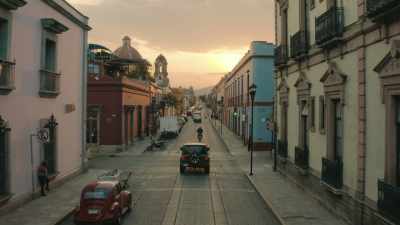 I didn't until Oaxaca
cast its spell on me. - Eva Longoria: Searching for Mexico