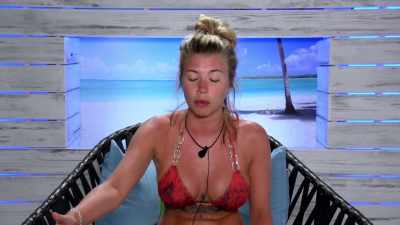 I didn't realize
the first time
I'd be in the Hideaway, - Love Island