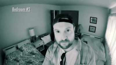 I didn't really know what that
dark spot was in the middle - The Blackwell Ghost 5
