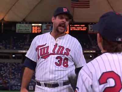 I didn't say it like that, man. - Little Big League