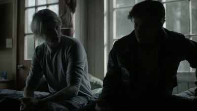- I didn't say they were. - Eyewitness