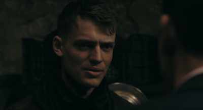 I didn't shoot at Teresa,
I shot through the window, - Monsieur Spade