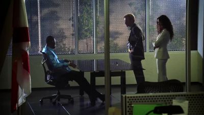 I didn't shoot them. - CSI: Miami