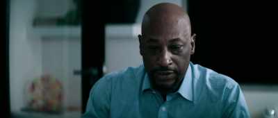 I didn't take you
for the violent type, Stokes. - Avengement