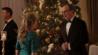 I didn't think magnus's heart
was involved, but it is. - Match Made in Mistletoe