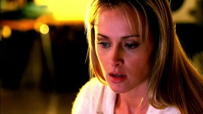I didn't want her to hurt him. - CSI: Miami