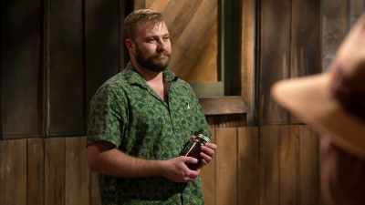 I do feel like
it's light on the alcohol. - Moonshiners: Master Distiller