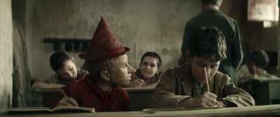 - I do not know.
- Work in the fields with his father. - Pinocchio