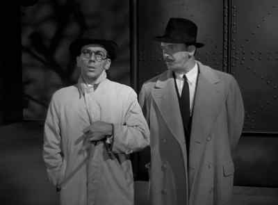 I do not understand.
What is he thinking about? - The Magnetic Monster