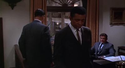 I do not want any trouble for the hotel - Hotel