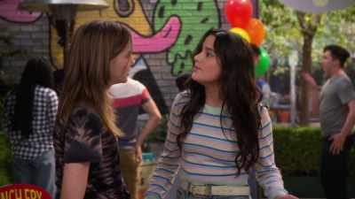 - I do remember, but someone
has to, so I'm doing it. - Side Hustle