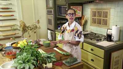 - I do. - So I always have, like, - Selena + Chef