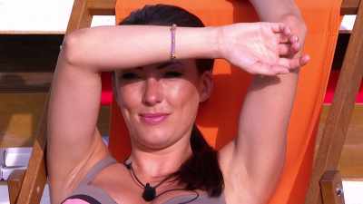 ‐I do too.
‐KADY: And that means
I've such a front, - Love Island