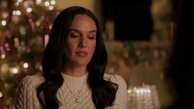 - I do, yes.
No, it wasn't a publicity stunt. - A Sprinkle of Christmas