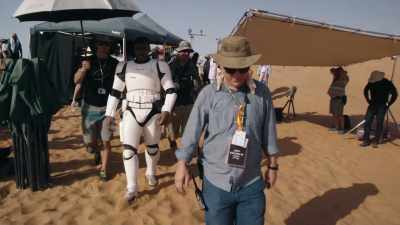 I was doing my walk along the desert, - The Skywalker Legacy