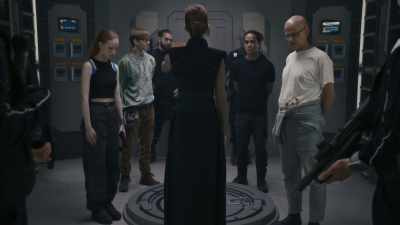 - I don’t know.
- Ugh. Take him. - The Ark