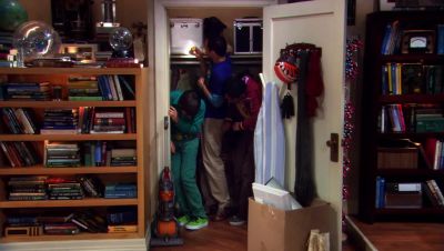 I don’t see anything. - The Big Bang Theory