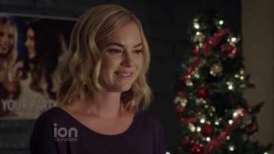 I don'’t think that's possible. - A Christmas in Royal Fashion