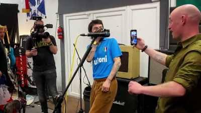 I don't actually know what's
happening anymore! [LAUGHING] - Biffy Clyro: Cultural Sons of Scotland