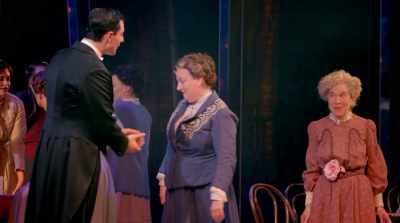 I don't believe we have met.
I'm Mrs Strakosh. - Funny Girl