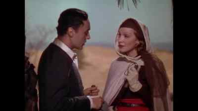 - I don't believe it.
- What is it? Is something wrong? - The Garden of Allah
