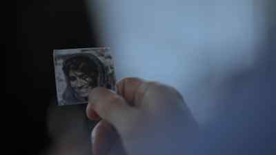 I don't carry this so
that I can remember her. - Debris