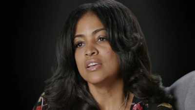I don't get an answer, - Surviving R. Kelly