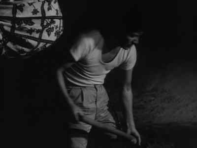I don't get it - Woman in the Dunes