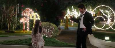 I don't have a ring. It's
a silly thing anyway. - Jab Harry Met Sejal