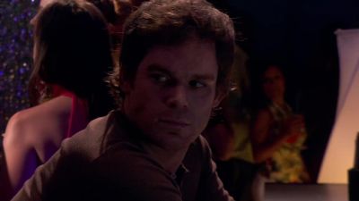 I don't have aII night.
Neither does Jonathan Farrow. - Dexter