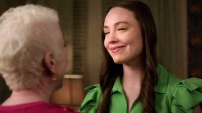 - I don't have an invite.
- That's your invite. - The PA and the Manhattan Prince